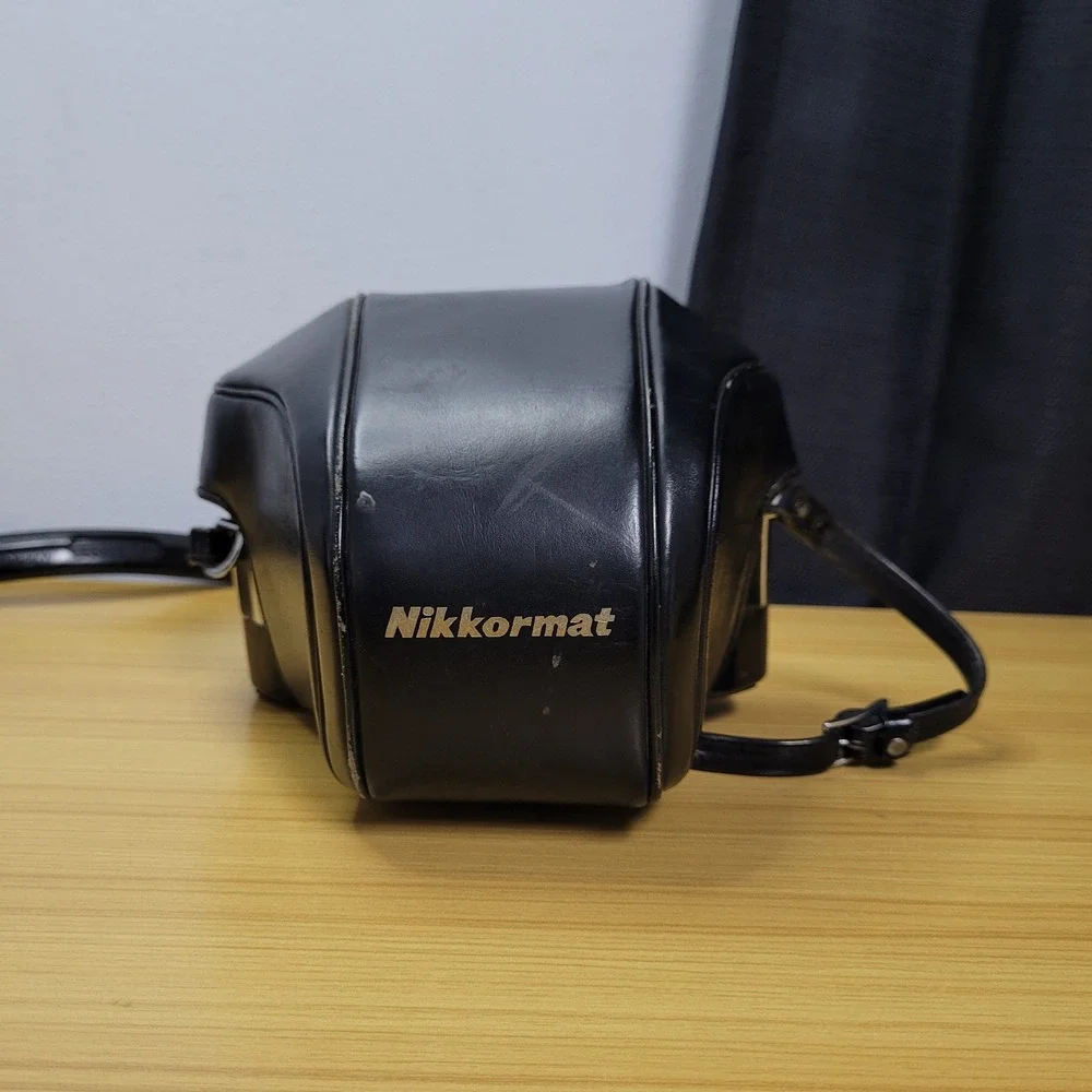 Nikon Nikomat FTN Silver 35mm Film SLR w/ Case Nikkor-H Auto 50mm f/2 Excellent